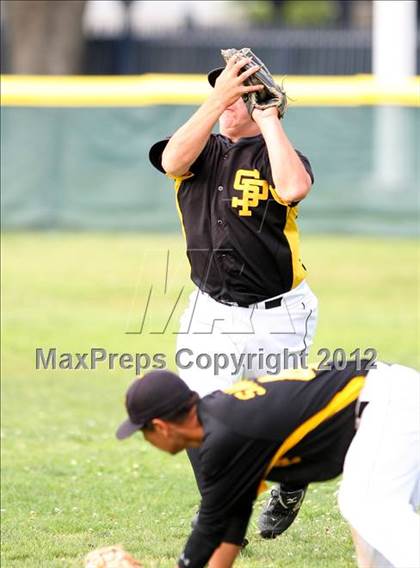 Thumbnail 2 in Simi Valley vs. San Pedro photogallery.
