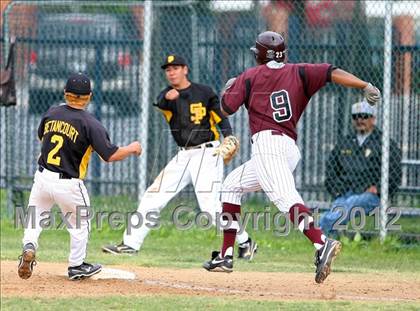 Thumbnail 1 in Simi Valley vs. San Pedro photogallery.