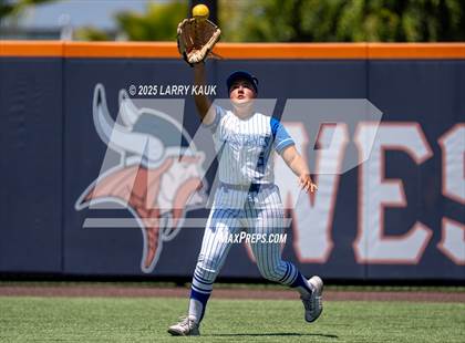 Thumbnail 2 in King's Academy vs. Gilroy (CIF CCS Division 1 Final) photogallery.