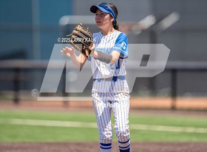Thumbnail 1 in King's Academy vs. Gilroy (CIF CCS Division 1 Final) photogallery.