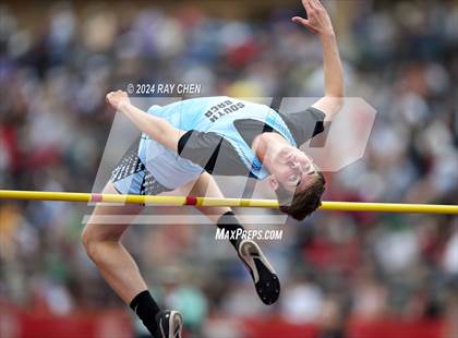 Thumbnail 3 in CHSAA State Championships (High Jump, w/ De Beque's Scottie Vines) photogallery.
