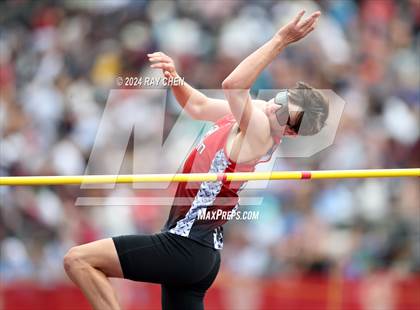 Thumbnail 1 in CHSAA State Championships (High Jump, w/ De Beque's Scottie Vines) photogallery.