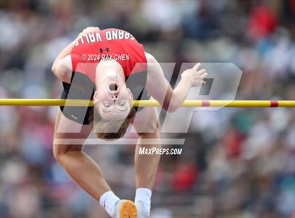 Thumbnail 1 in CHSAA State Championships (High Jump, w/ De Beque's Scottie Vines) photogallery.