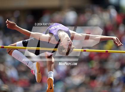 Thumbnail 3 in CHSAA State Championships (High Jump, w/ De Beque's Scottie Vines) photogallery.