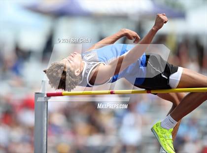 Thumbnail 1 in CHSAA State Championships (High Jump, w/ De Beque's Scottie Vines) photogallery.