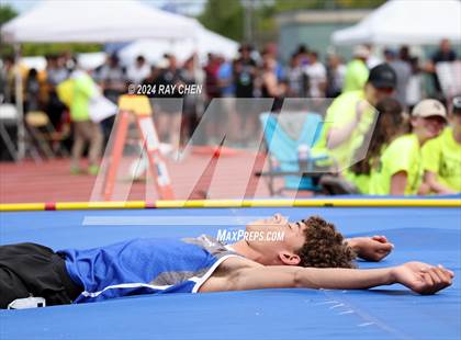Thumbnail 1 in CHSAA State Championships (High Jump, w/ De Beque's Scottie Vines) photogallery.