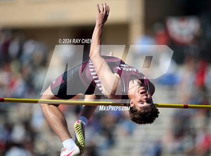 Thumbnail 1 in CHSAA State Championships (High Jump, w/ De Beque's Scottie Vines) photogallery.