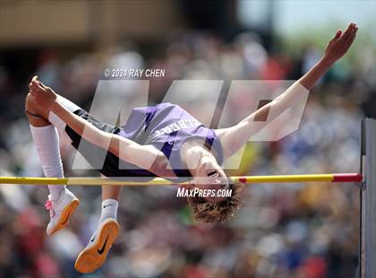 Thumbnail 1 in CHSAA State Championships (High Jump, w/ De Beque's Scottie Vines) photogallery.