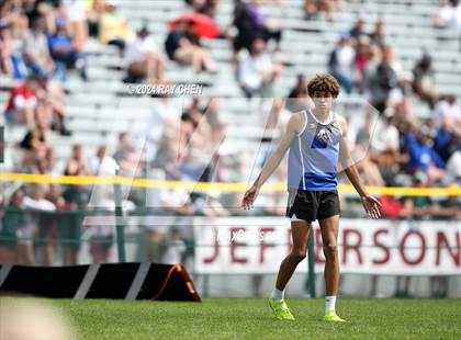 Thumbnail 1 in CHSAA State Championships (High Jump, w/ De Beque's Scottie Vines) photogallery.