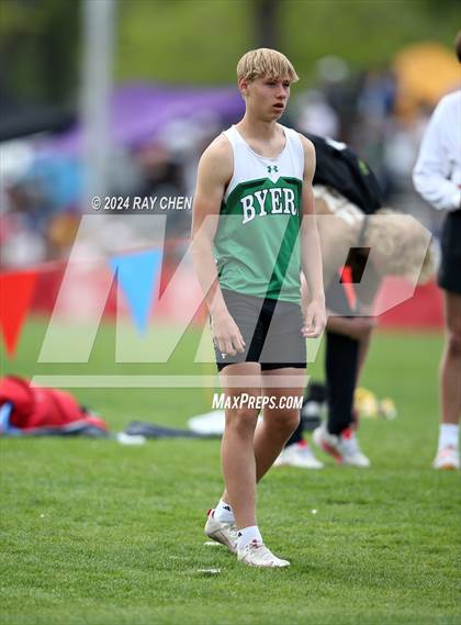 Thumbnail 1 in CHSAA State Championships (High Jump, w/ De Beque's Scottie Vines) photogallery.