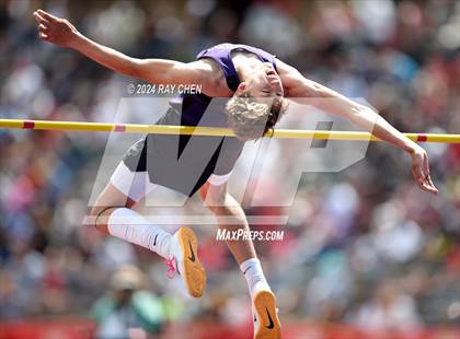 Thumbnail 3 in CHSAA State Championships (High Jump, w/ De Beque's Scottie Vines) photogallery.