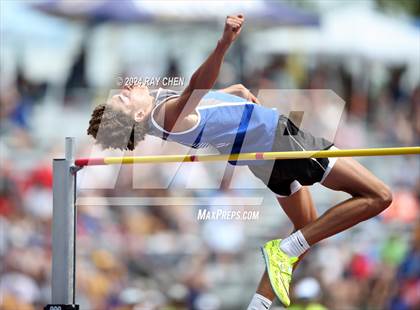 Thumbnail 3 in CHSAA State Championships (High Jump, w/ De Beque's Scottie Vines) photogallery.