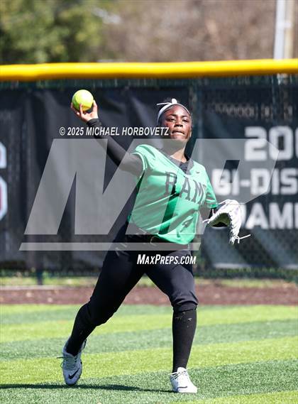 Thumbnail 2 in Berkner @ Lake Highlands photogallery.
