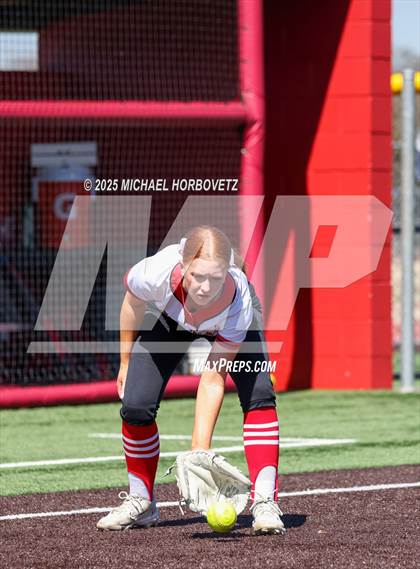 Thumbnail 3 in Berkner @ Lake Highlands photogallery.