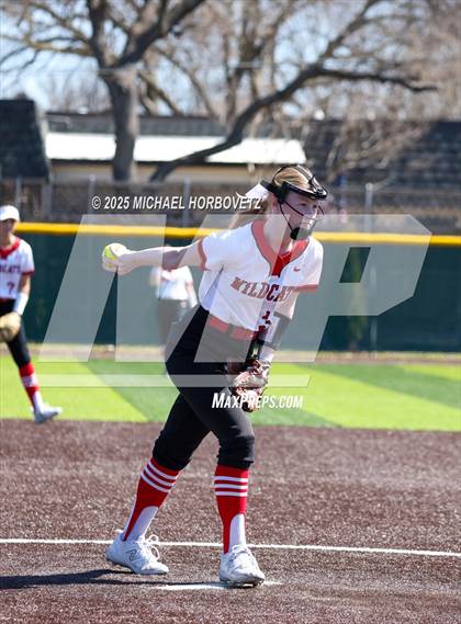 Thumbnail 2 in Berkner @ Lake Highlands photogallery.