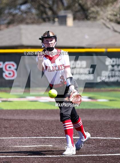 Thumbnail 3 in Berkner @ Lake Highlands photogallery.