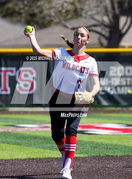 Thumbnail 2 in Berkner @ Lake Highlands photogallery.