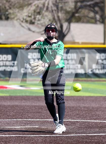 Thumbnail 3 in Berkner @ Lake Highlands photogallery.