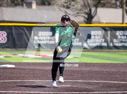 Thumbnail 3 in Berkner @ Lake Highlands photogallery.