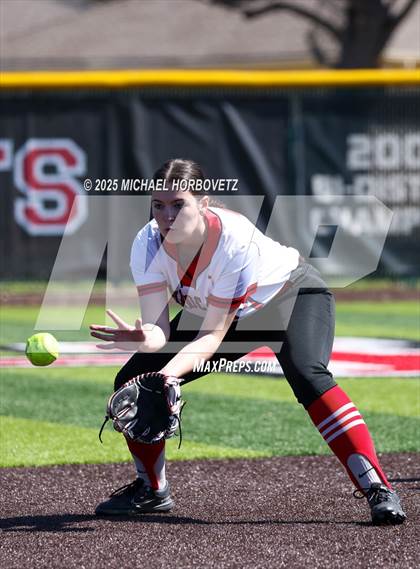 Thumbnail 2 in Berkner @ Lake Highlands photogallery.