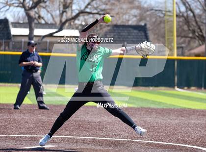 Thumbnail 3 in Berkner @ Lake Highlands photogallery.