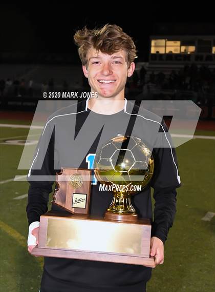 Thumbnail 2 in Yuma Catholic vs. Veritas Prep (AIA 3A State Final Awards) photogallery.