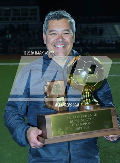 Thumbnail 3 in Yuma Catholic vs. Veritas Prep (AIA 3A State Final Awards) photogallery.