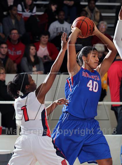 Thumbnail 1 in Manvel vs.  Duncanville (McDonald's Texas Invitational) photogallery.