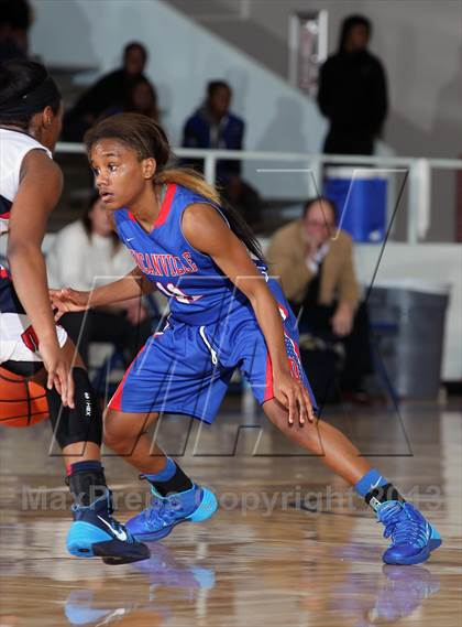 Thumbnail 1 in Manvel vs.  Duncanville (McDonald's Texas Invitational) photogallery.