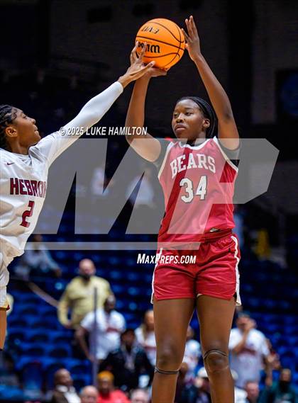 Thumbnail 3 in Holy Innocents vs Hebron (GHSA Private Championship) photogallery.