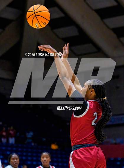Thumbnail 3 in Holy Innocents vs Hebron (GHSA Private Championship) photogallery.