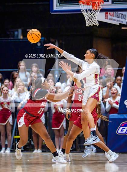 Thumbnail 1 in Holy Innocents vs Hebron (GHSA Private Championship) photogallery.
