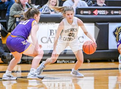 Thumbnail 3 in Lancaster Catholic @ Berks Catholic photogallery.