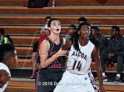 Thumbnail 2 in Alcoa vs  William Blount (Renasant Bank Christmas tournament) photogallery.