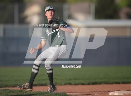 Thumbnail 3 in Ponderosa @ Vista del Lago photogallery.