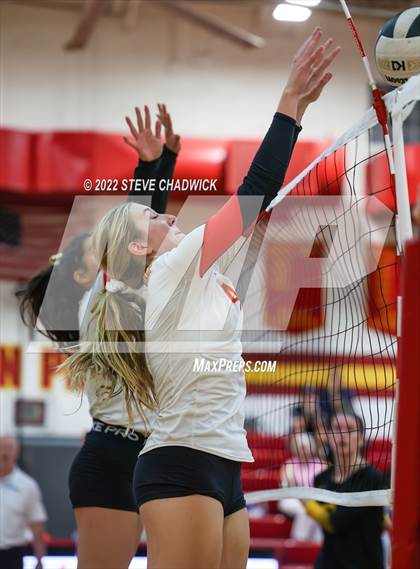 Thumbnail 2 in Saguaro @ Seton Catholic photogallery.