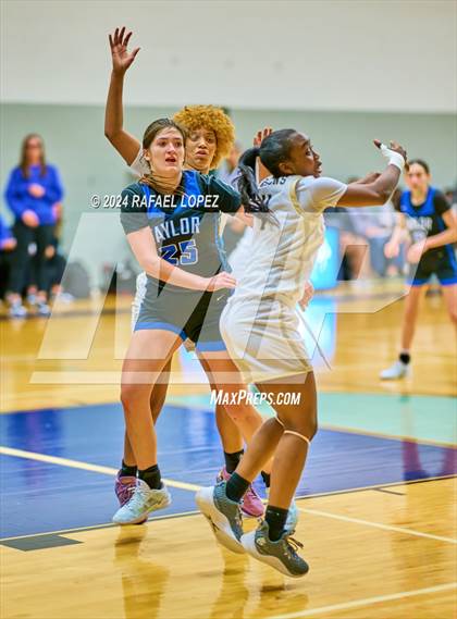 Thumbnail 1 in Foster vs. Katy Taylor (Houston ISD Tournament) photogallery.