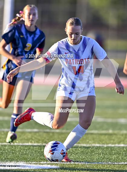 Thumbnail 2 in Delta vs Jay County (IHSAA 2A Section 24 Semifinal) photogallery.