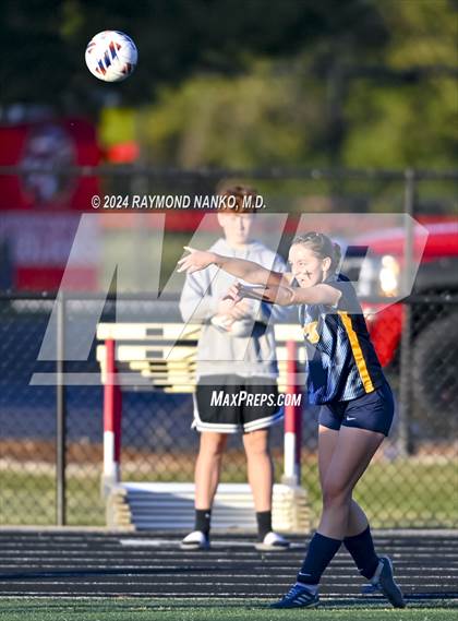Thumbnail 1 in Delta vs Jay County (IHSAA 2A Section 24 Semifinal) photogallery.
