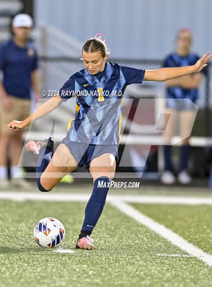 Thumbnail 2 in Delta vs Jay County (IHSAA 2A Section 24 Semifinal) photogallery.