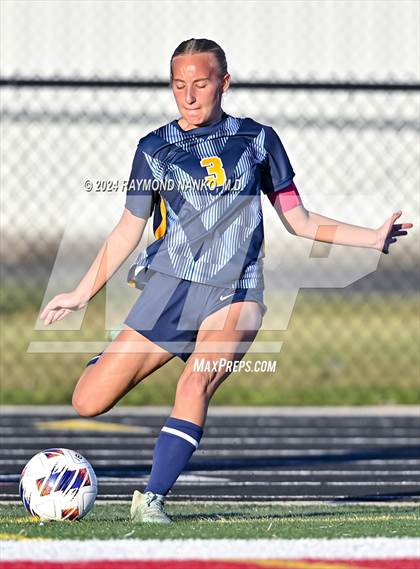 Thumbnail 1 in Delta vs Jay County (IHSAA 2A Section 24 Semifinal) photogallery.