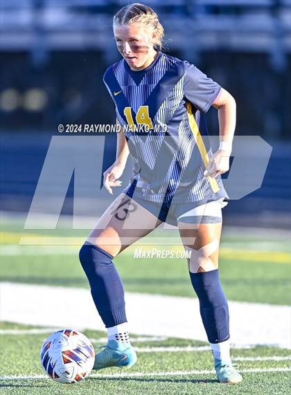 Thumbnail 3 in Delta vs Jay County (IHSAA 2A Section 24 Semifinal) photogallery.