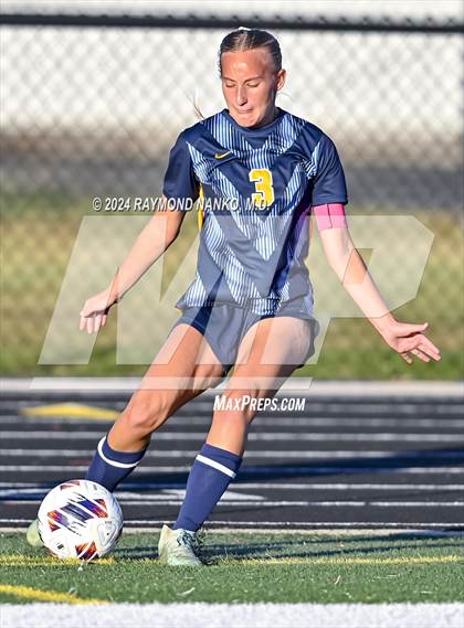 Thumbnail 2 in Delta vs Jay County (IHSAA 2A Section 24 Semifinal) photogallery.