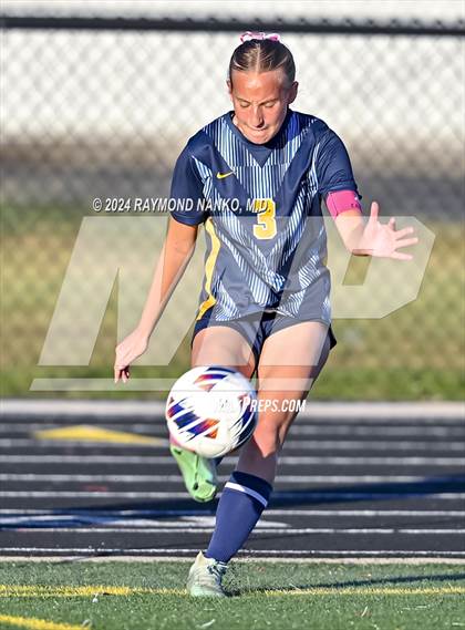 Thumbnail 3 in Delta vs Jay County (IHSAA 2A Section 24 Semifinal) photogallery.