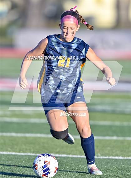 Thumbnail 2 in Delta vs Jay County (IHSAA 2A Section 24 Semifinal) photogallery.