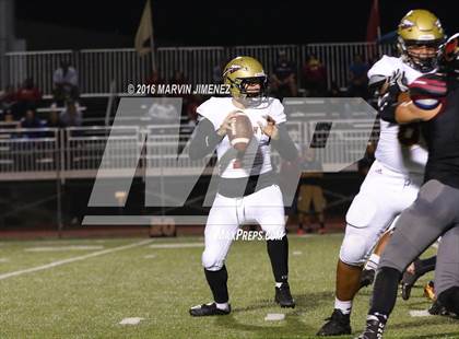 Thumbnail 2 in Oaks Ghristian vs Alemany Varsity photogallery.