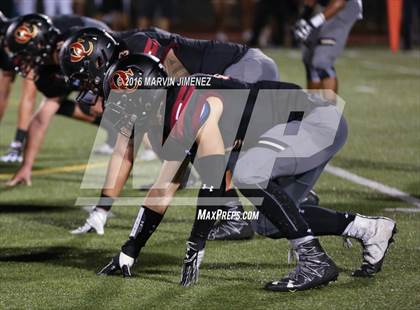 Thumbnail 1 in Oaks Ghristian vs Alemany Varsity photogallery.