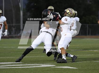 Thumbnail 3 in Oaks Ghristian vs Alemany Varsity photogallery.