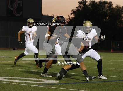 Thumbnail 3 in Oaks Ghristian vs Alemany Varsity photogallery.
