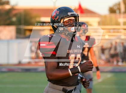 Thumbnail 3 in Oaks Ghristian vs Alemany Varsity photogallery.